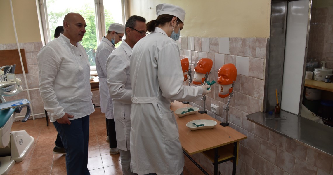 Graduates of the EPP "Dentistry" at the OSP(C)E exam