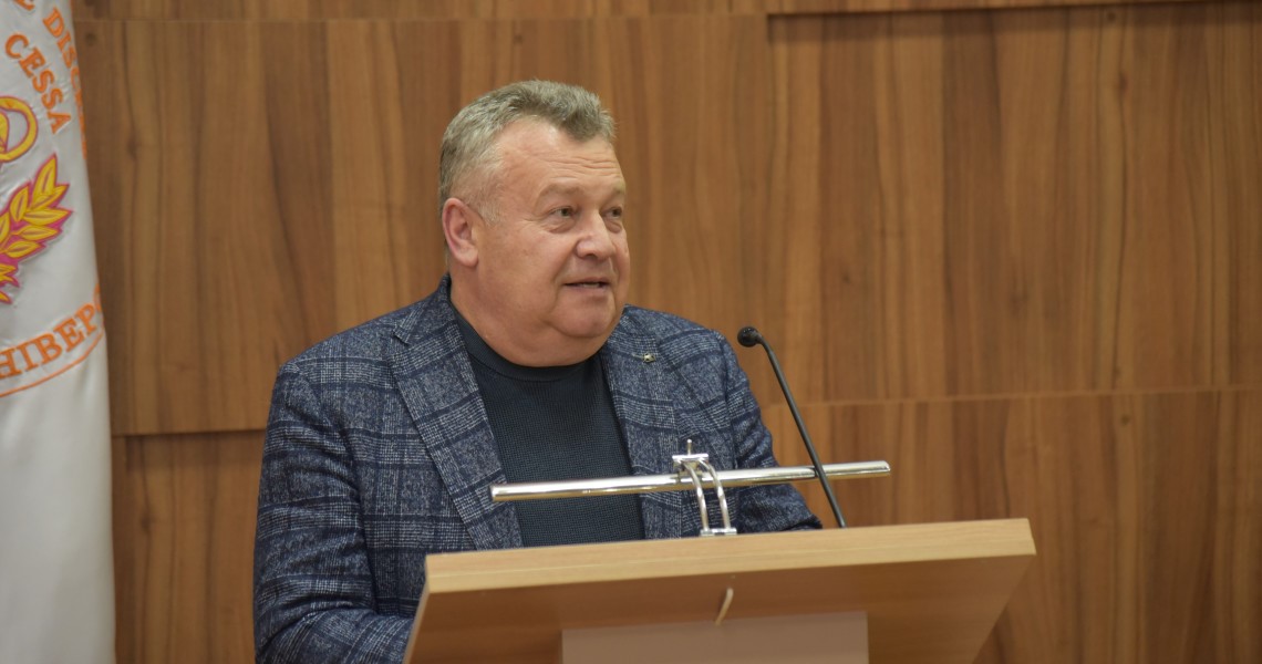 THE CELEBRATION OF THE STUDENTS' FIRST STEPS INTO THE GREAT SCIENCE: THE UNIVERSITY IS PROUD