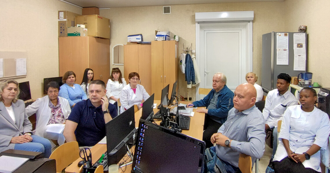 Clinical Case Discussions as a Component of Continuous Professional Development