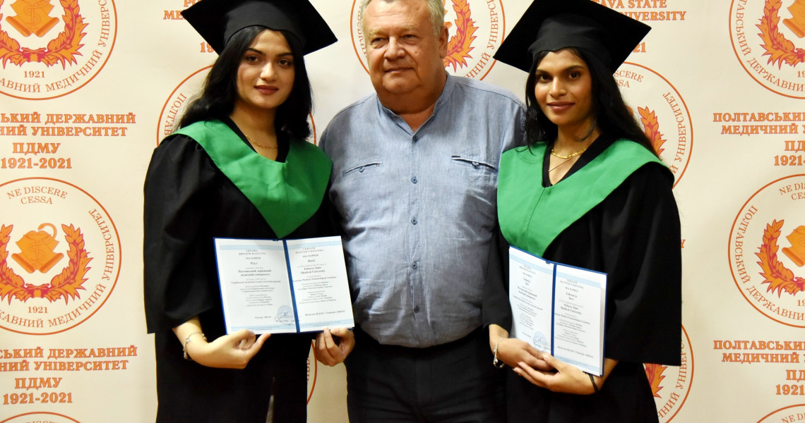 PSMU International Faculty announces the graduation of Masters and a significant meeting of foreign students with the Rector