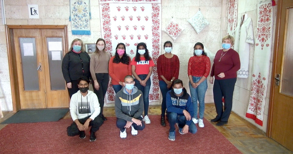 I.P. KOTLYAREVSKY POLTAVA REGIONAL UNIVERSAL SCIENTIFIC LIBRARY AND FOREIGN STUDENTS OF PSMU: CULTURAL IMMERSION