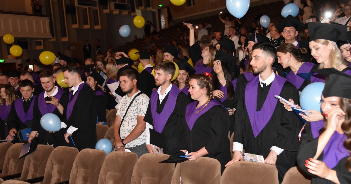Dreams come true if you work hard to implement them: Poltava State Medical University graduated another highly qualified specialists