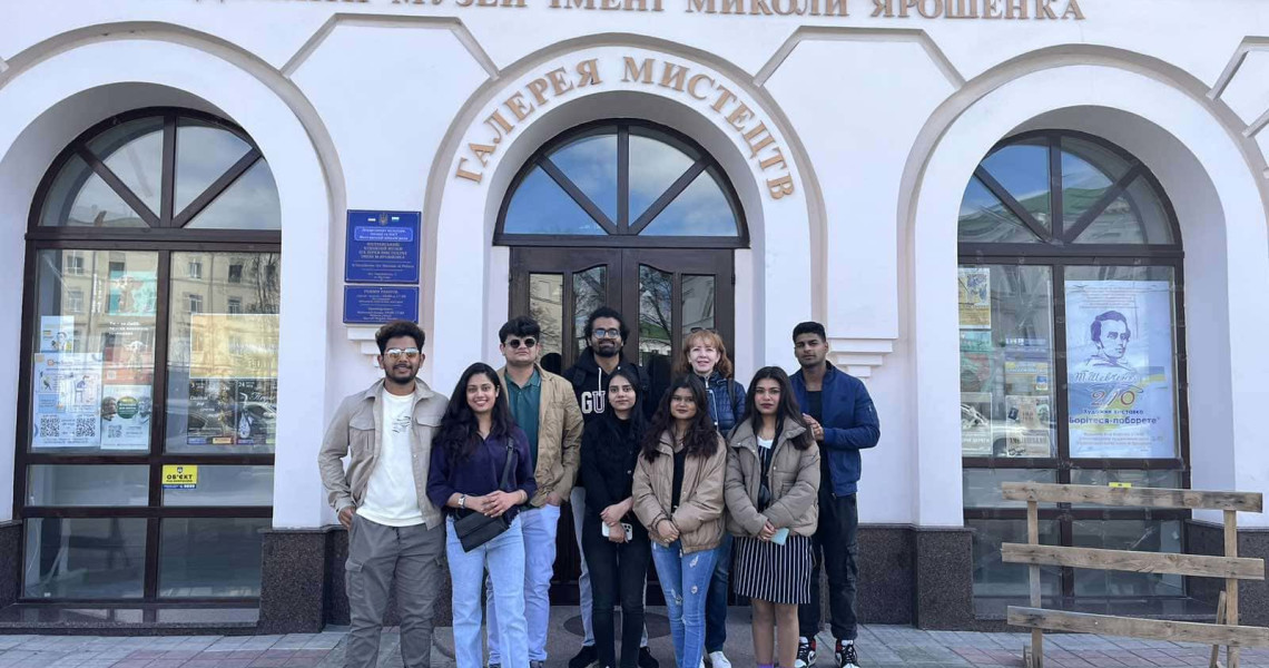 Guided tour to the Mykola Yaroshenko Poltava Art Museum