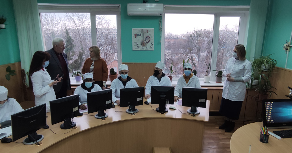 FOREIGN STUDENTS BECAME INTERESTED IN THE WORK OF THE STUDENT SCIENTIFIC GROUP