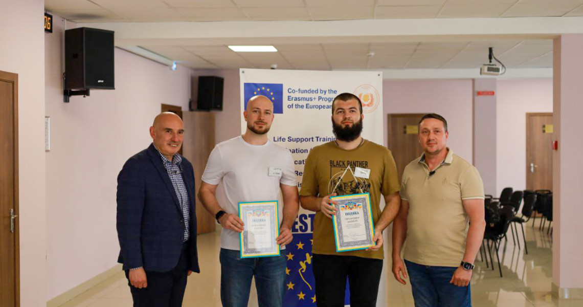 Coaches of the "OLYMP" Sports Club Acquire Lifesaving Skills within the LIFESTRAND Project