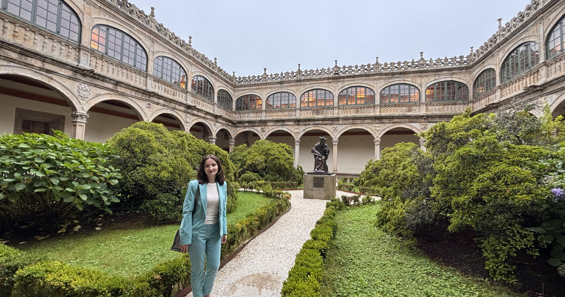 International collaboration: summary of the staff training for teaching at the University in Spain