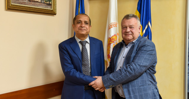 Official Working Visit of H.E. Mr. Ravi Shankar, Ambassador of India to Ukraine, to Poltava State Medical University
