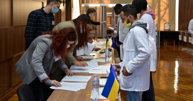 THE STUDENT PARLIAMENT: THE ELECTION HAS BEGUN