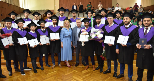 Ceremonial meeting of the Academic Council: diplomas were awarded to graduates of class 2023 of PSMU